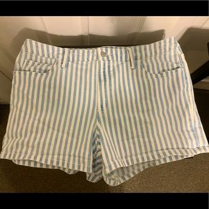 Super Cute Striped Shorts